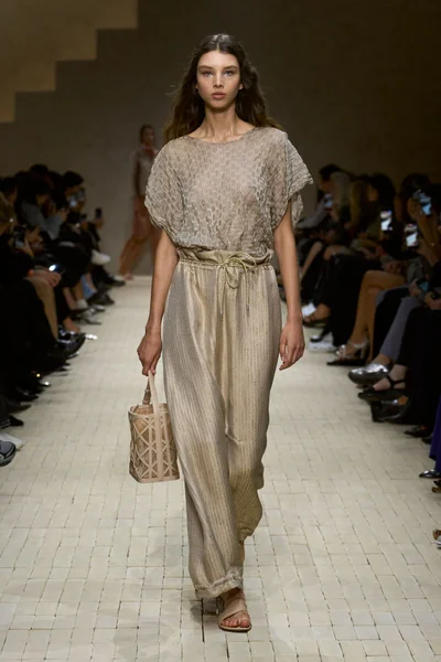 Look 31